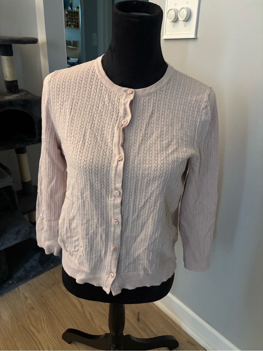 Quiet Luxury Coastal New England Ann Taylor Factory Pale Pink Lace Knit Cardigan